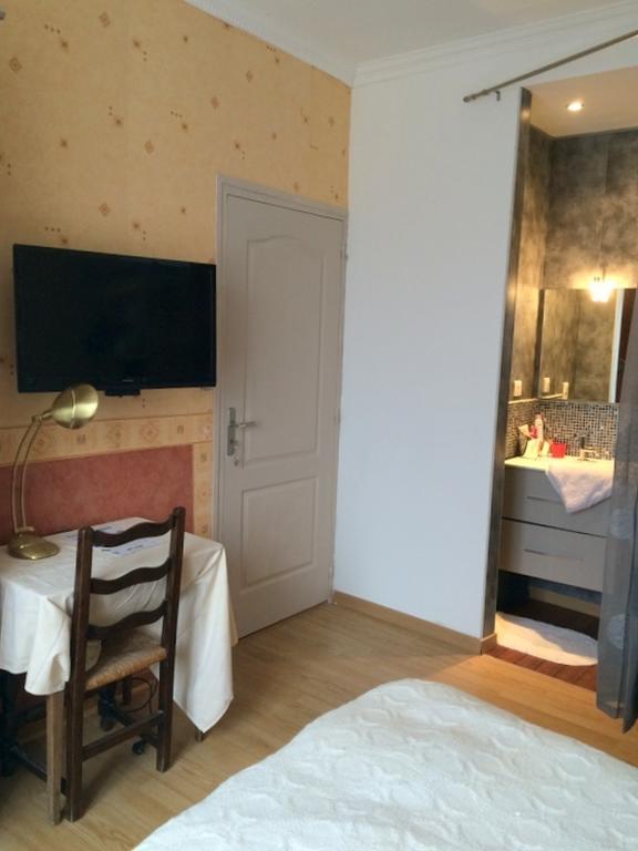 Bed and Breakfast Chez Pierrette Pont-Croix Esterno foto
